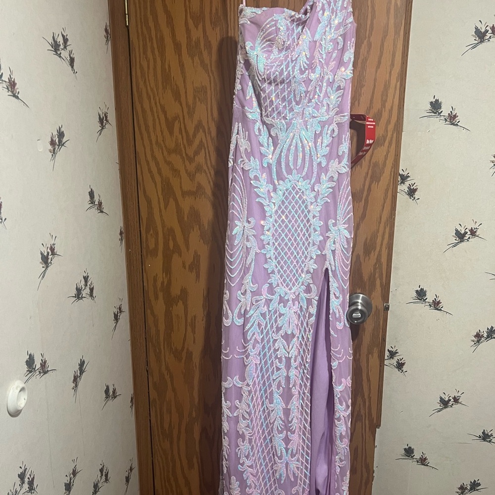 Size 5 Formal Dress. New with tags.